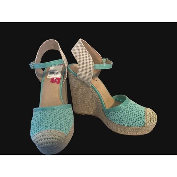 Lucky Brand Shoes - NEW Lucky Brand Reandra Wedge Espadrille Dusty Jade Shoe 7.5